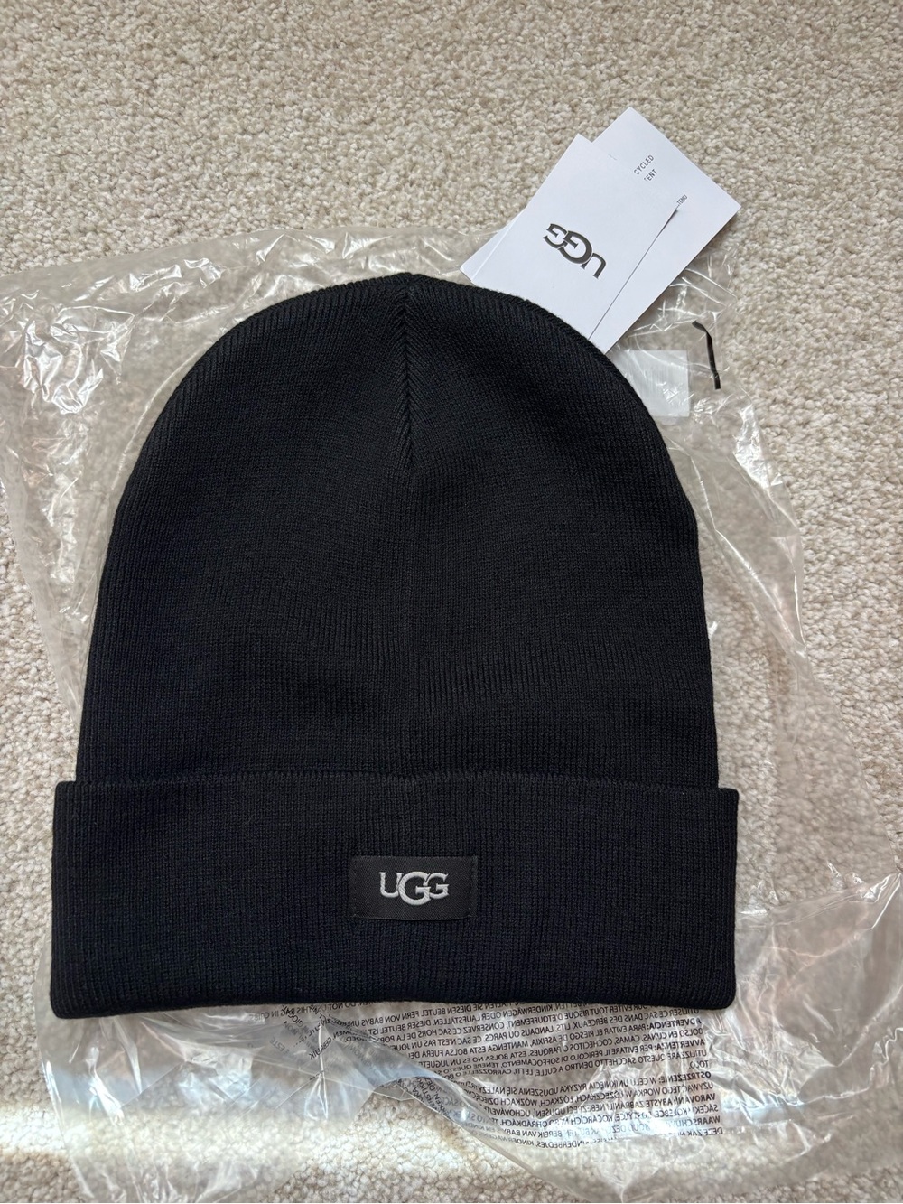 UGG Knit Cuff Black Knit Unisex Beanie Black NWT